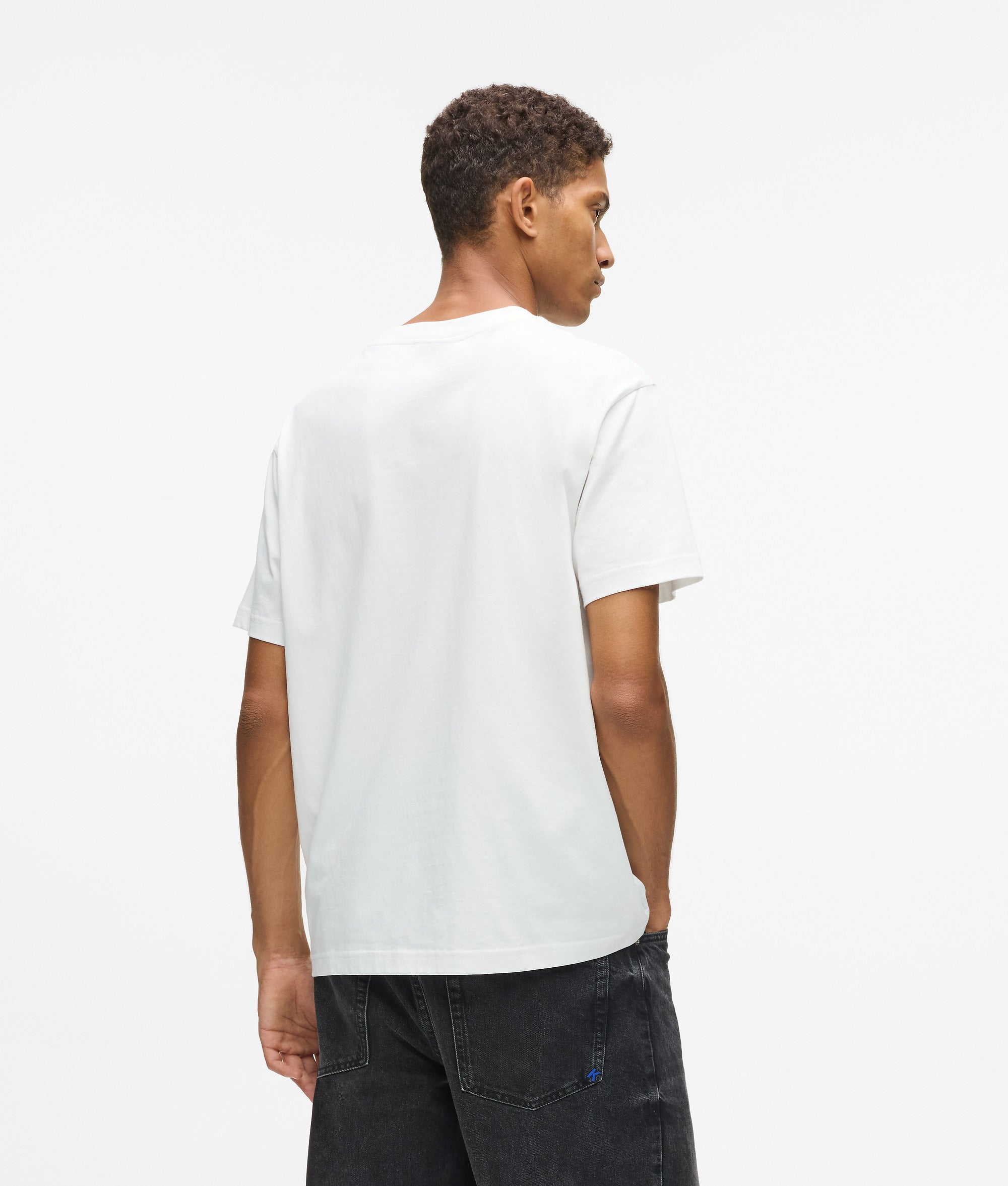K artwork T-shirt
