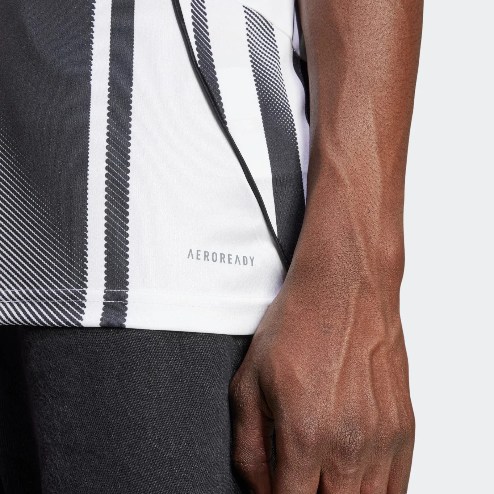 Juventus 25/26 Home Jersey