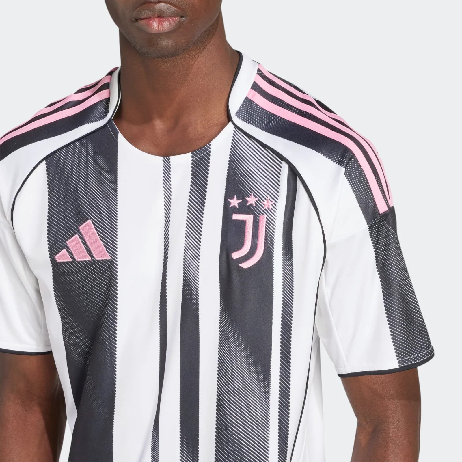 Juventus 25/26 Home Jersey