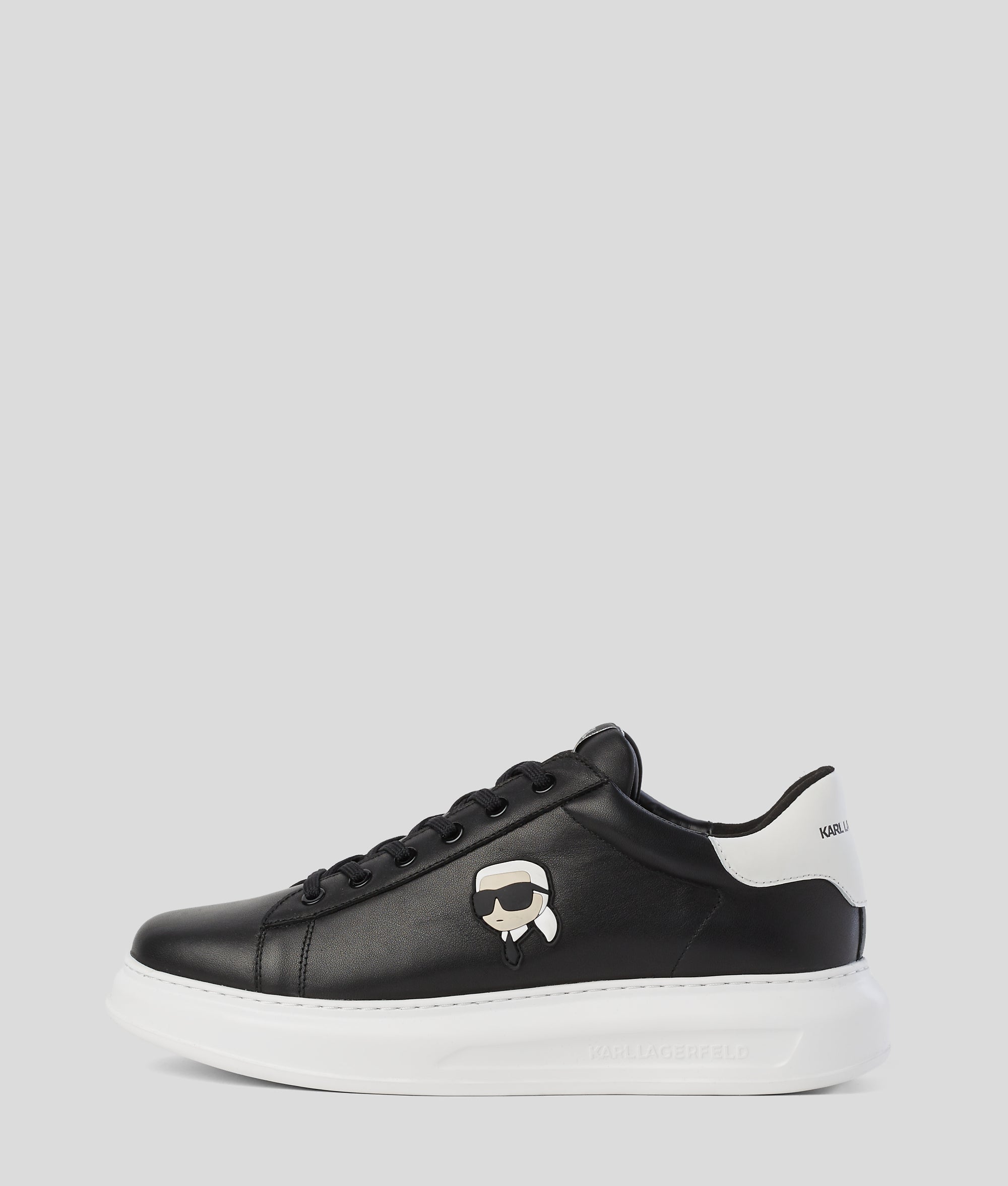 Ikon NFT Kapri sneakers