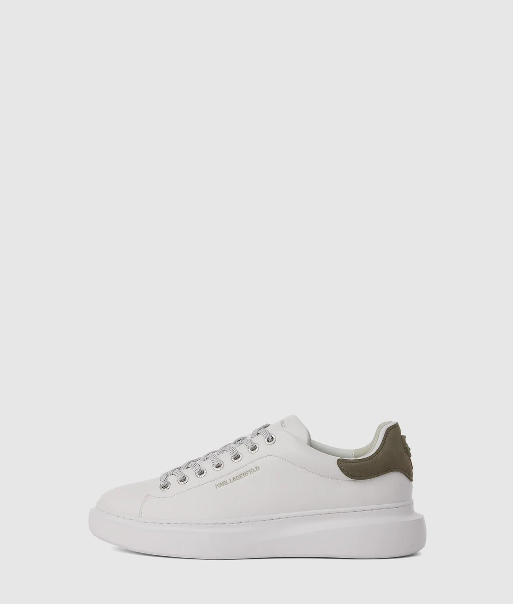 Ikon NFT kore sneakers