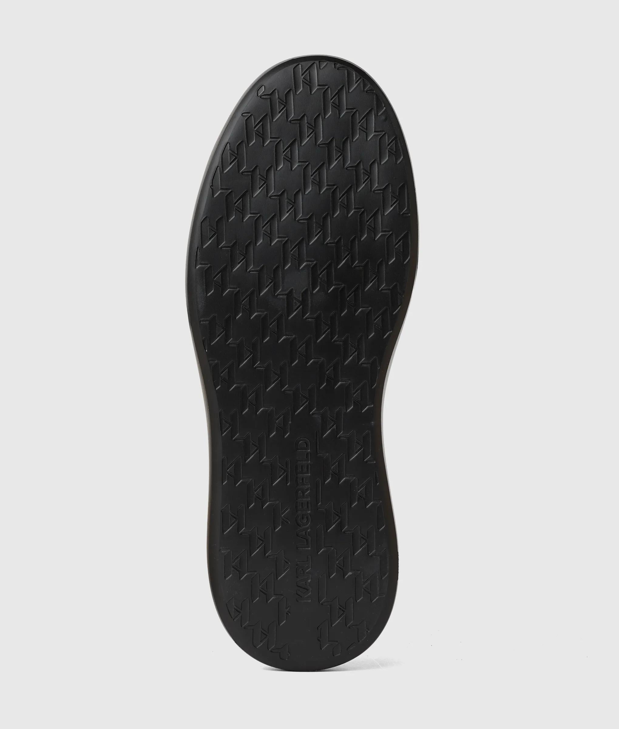 Ikon NFT kore sneakers